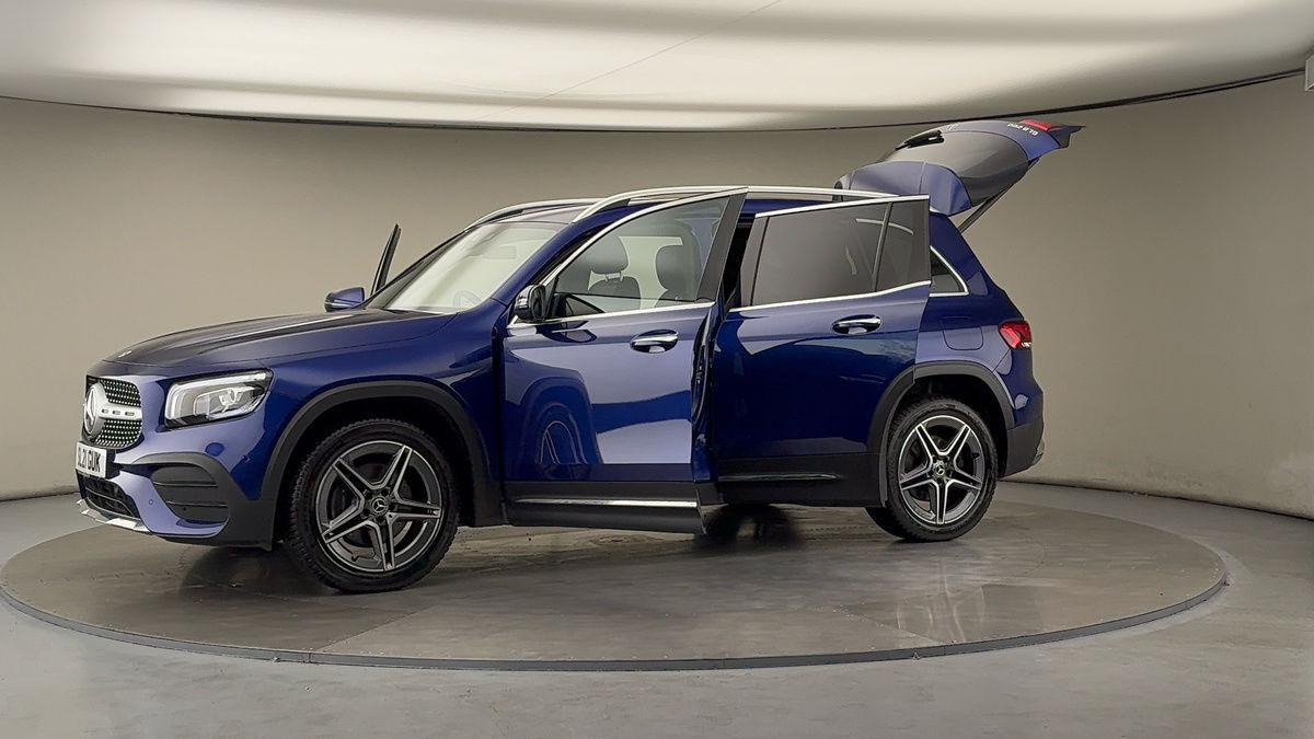 More views of Mercedes-Benz GLB