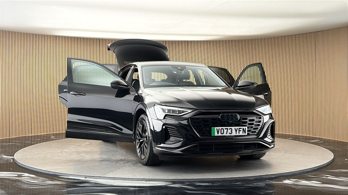 More views of Audi Q8 e-tron