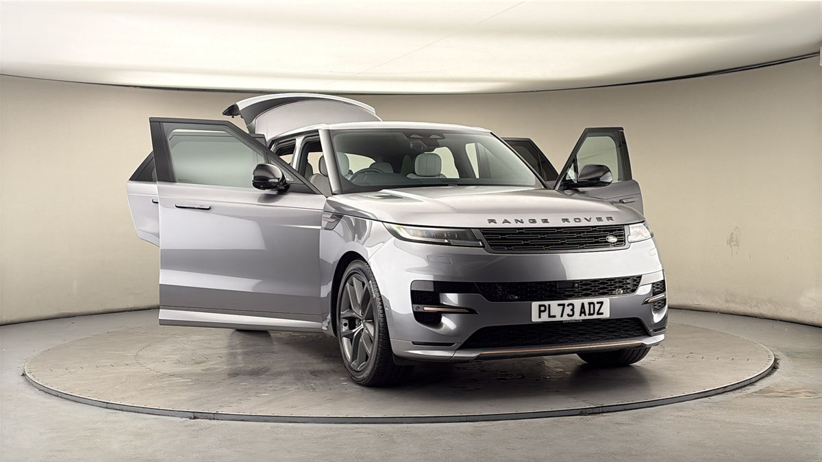 More views of Land Rover Range Rover Sport