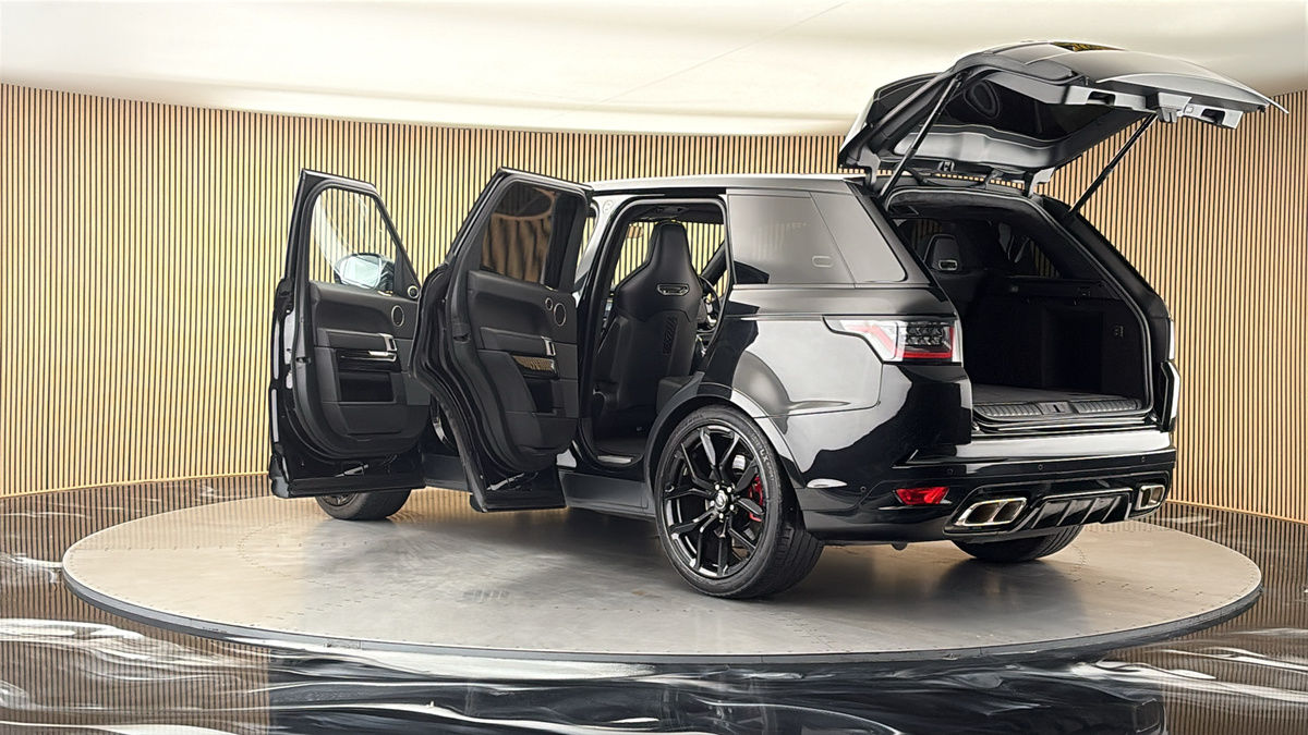 More views of Land Rover Range Rover Sport
