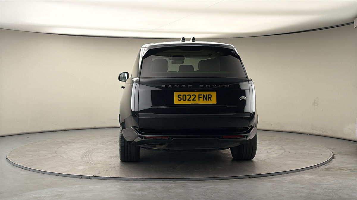 More views of Land Rover Range Rover