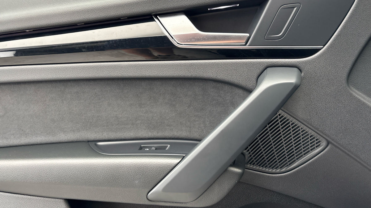 Audi Q5 Image 19