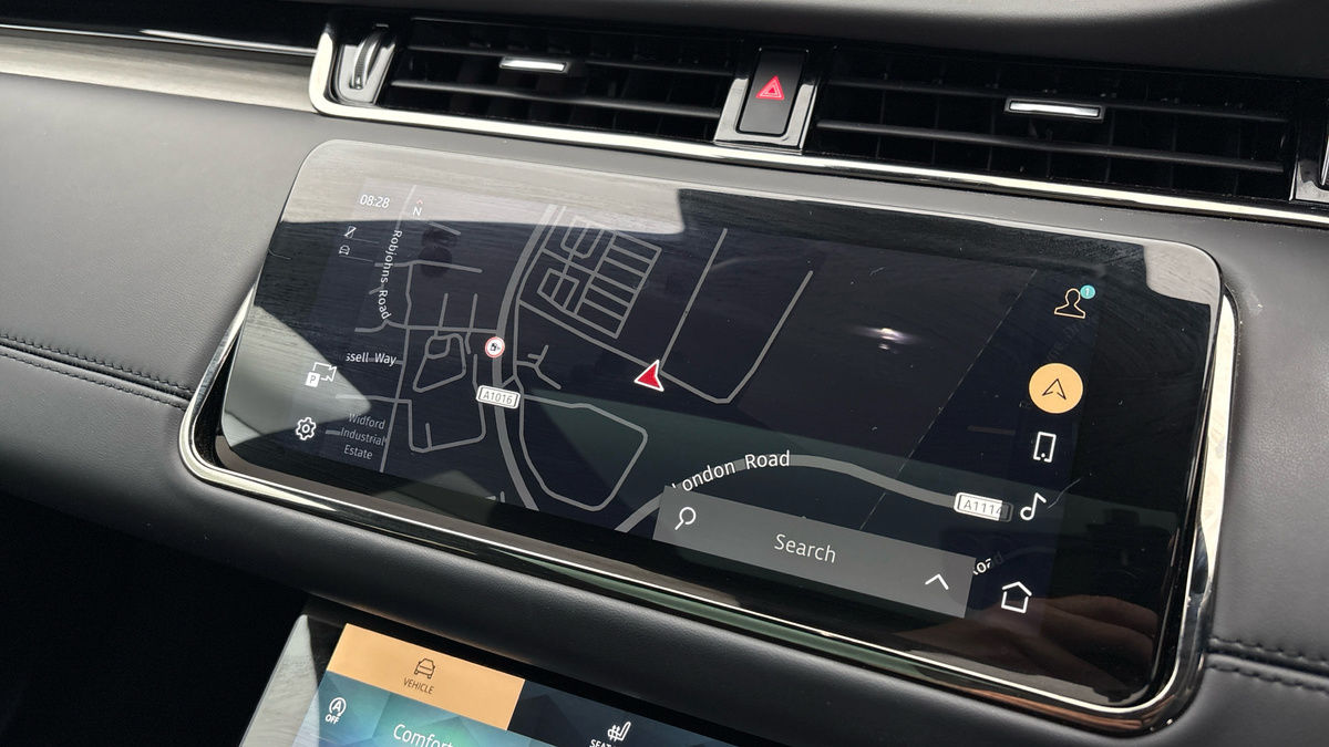 Land Rover Range Rover Evoque Image 17