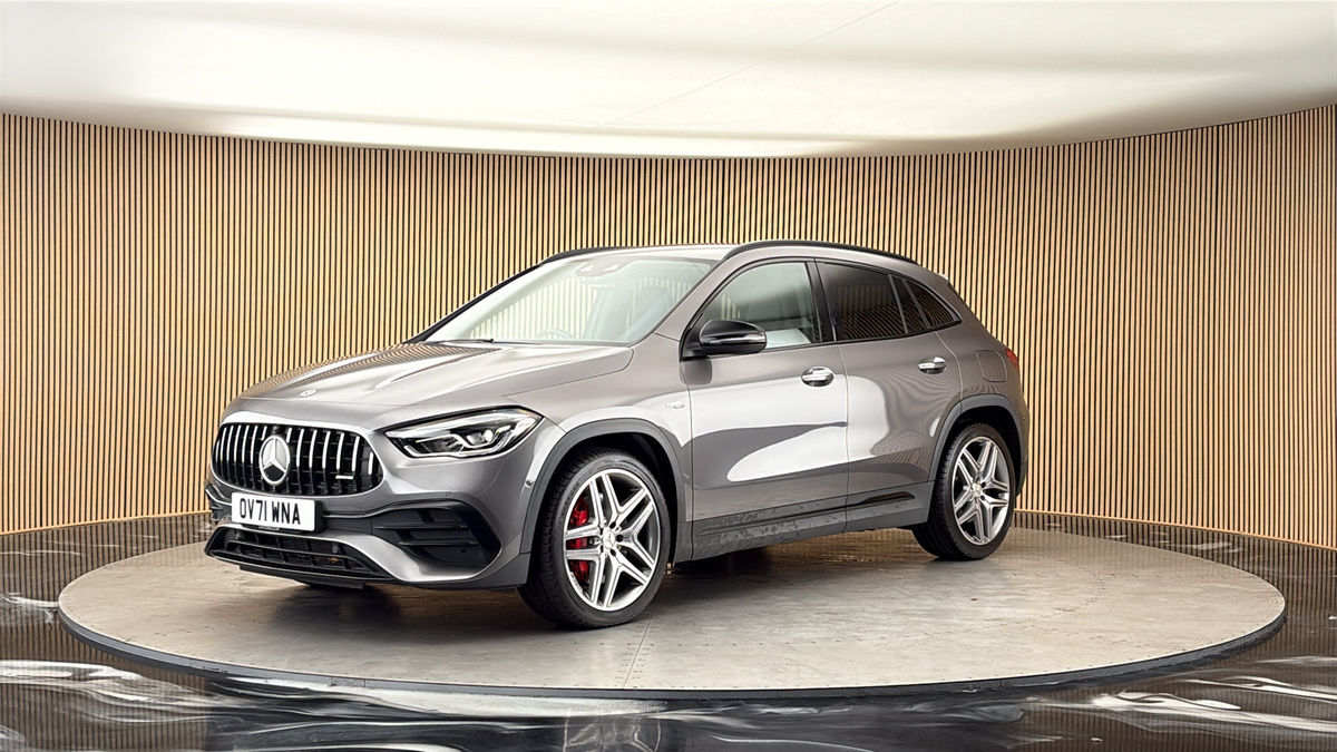 Mercedes-Benz GLA Image 20