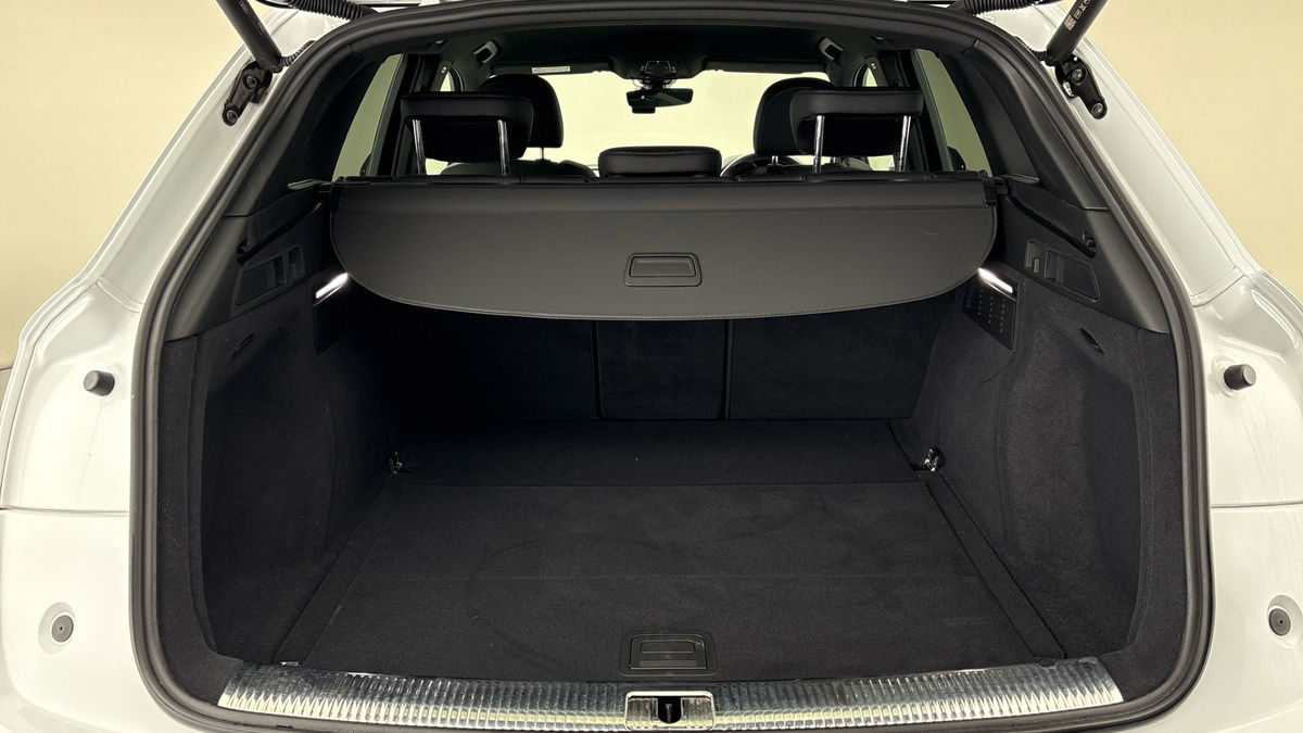 Audi Q5 Image 11