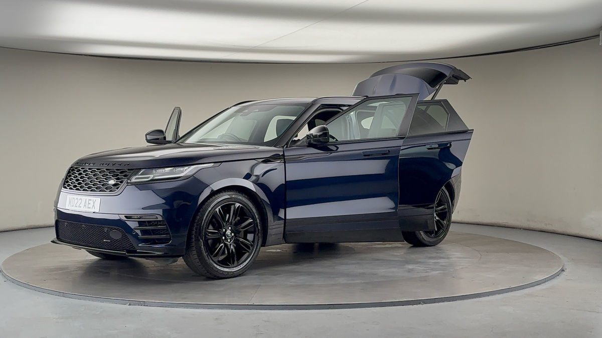 Land Rover Range Rover Velar Image 28