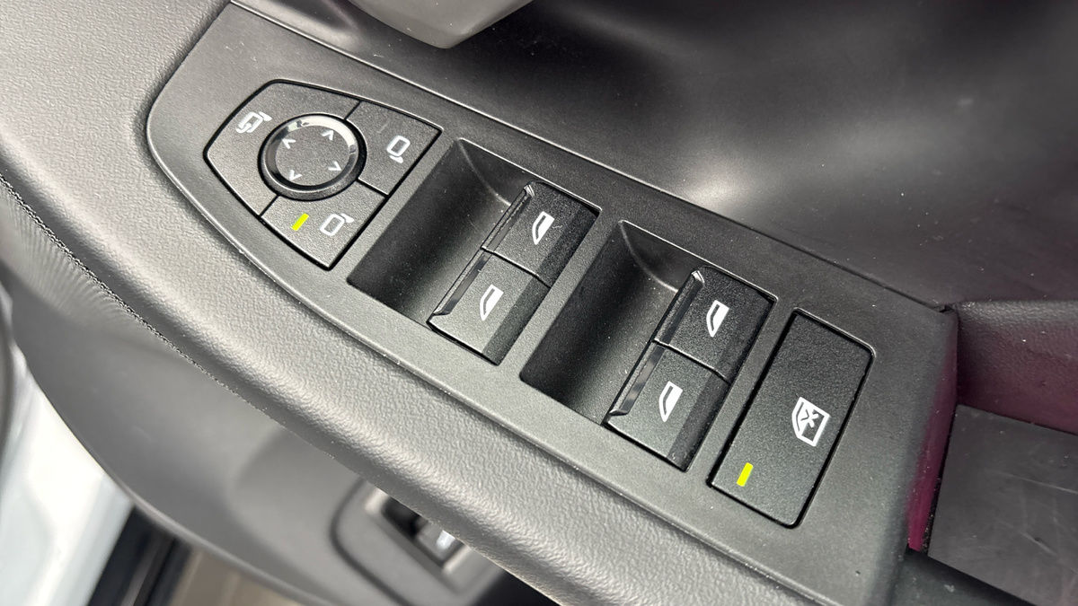 BMW i5 Image 27