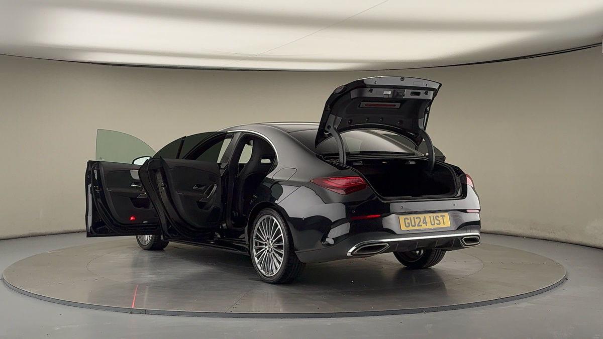 Mercedes-Benz CLA Image 23