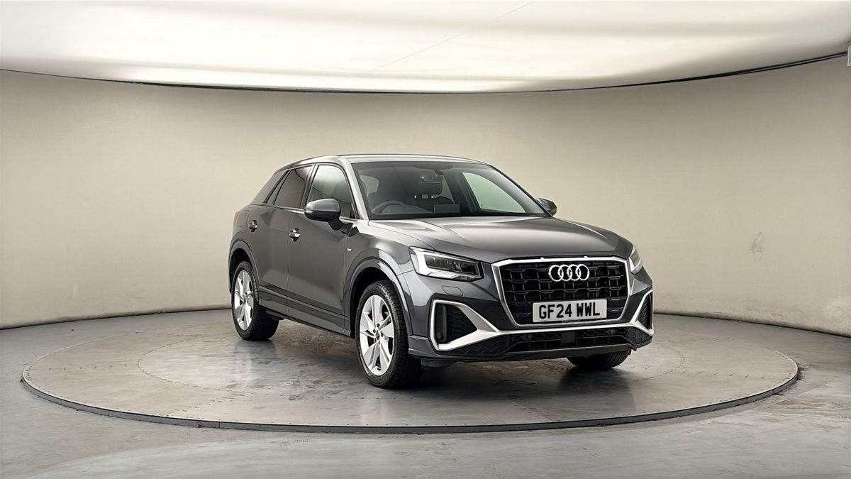 More views of Audi Q2