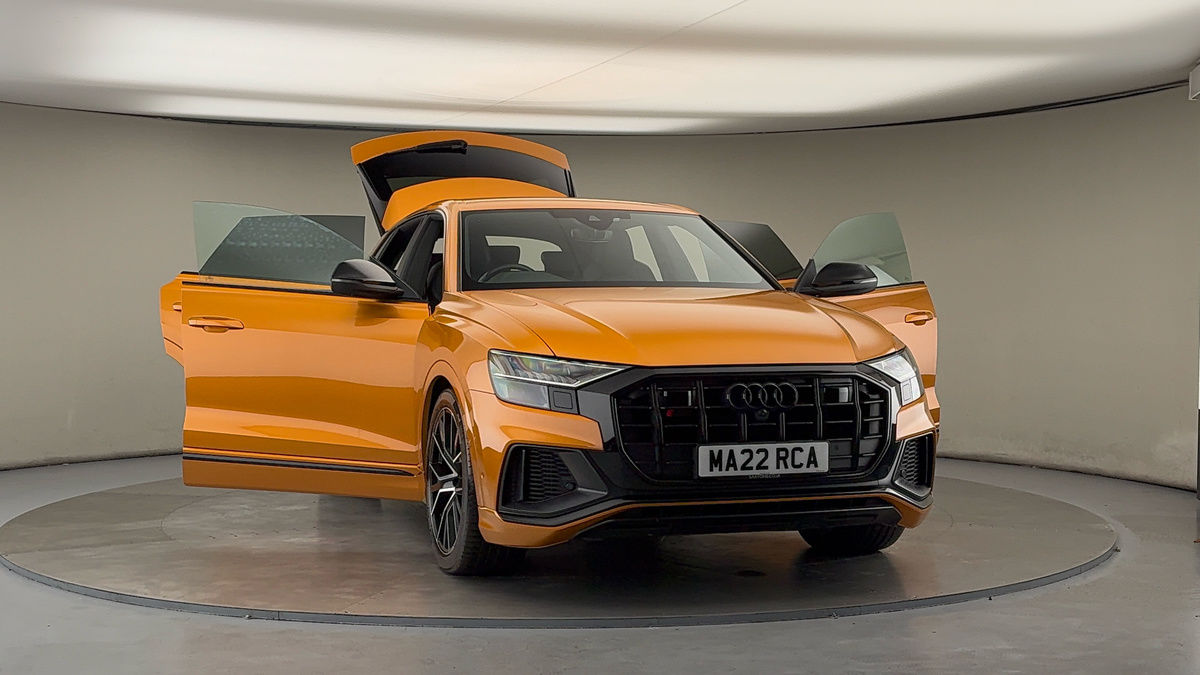 More views of Audi SQ8