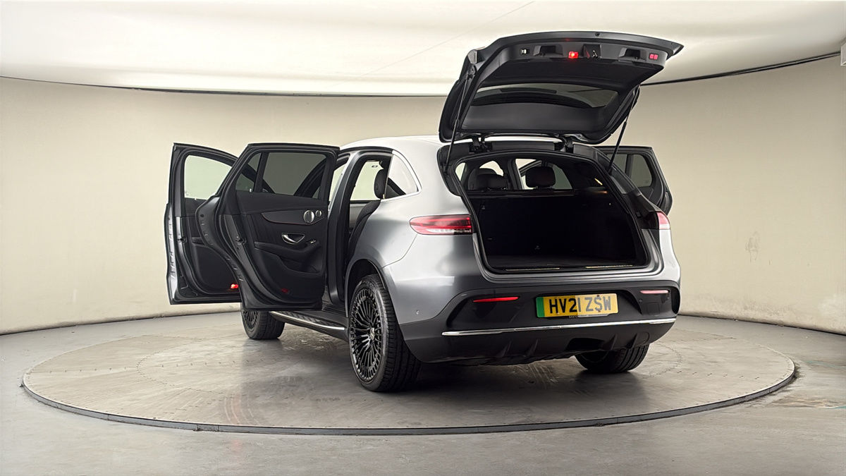 More views of Mercedes-Benz EQC