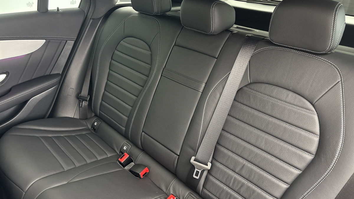 Mercedes-Benz GLC Image 8