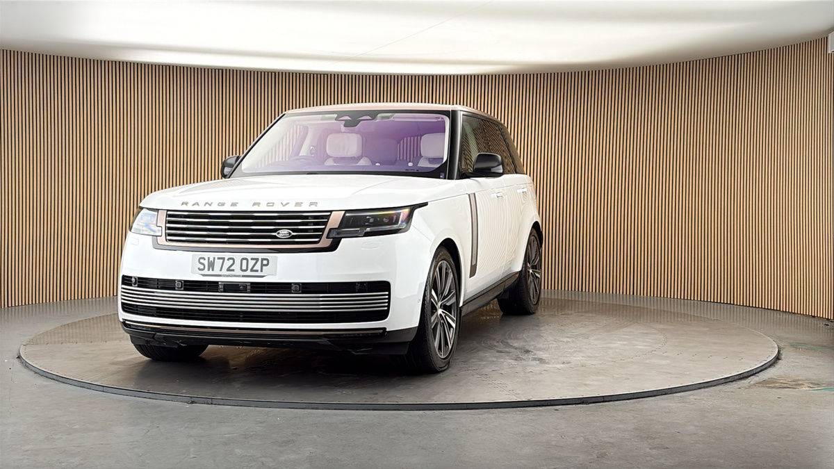 More views of Land Rover Range Rover