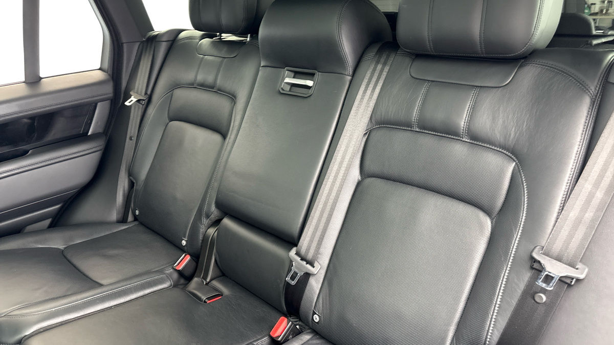 Land Rover Range Rover Image 8