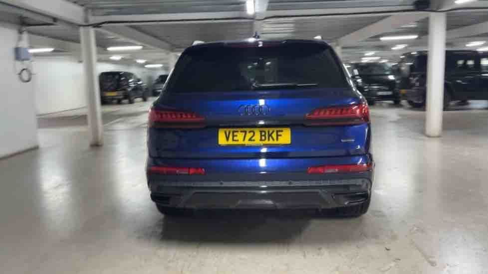 More views of Audi Q7
