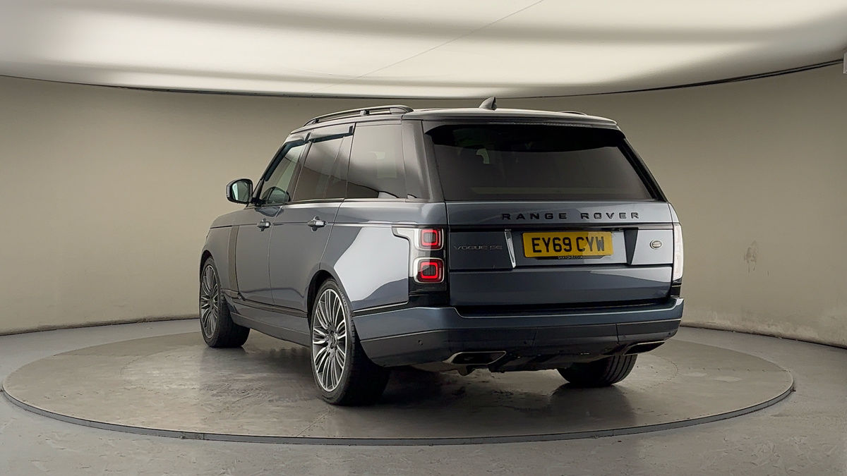 More views of Land Rover Range Rover