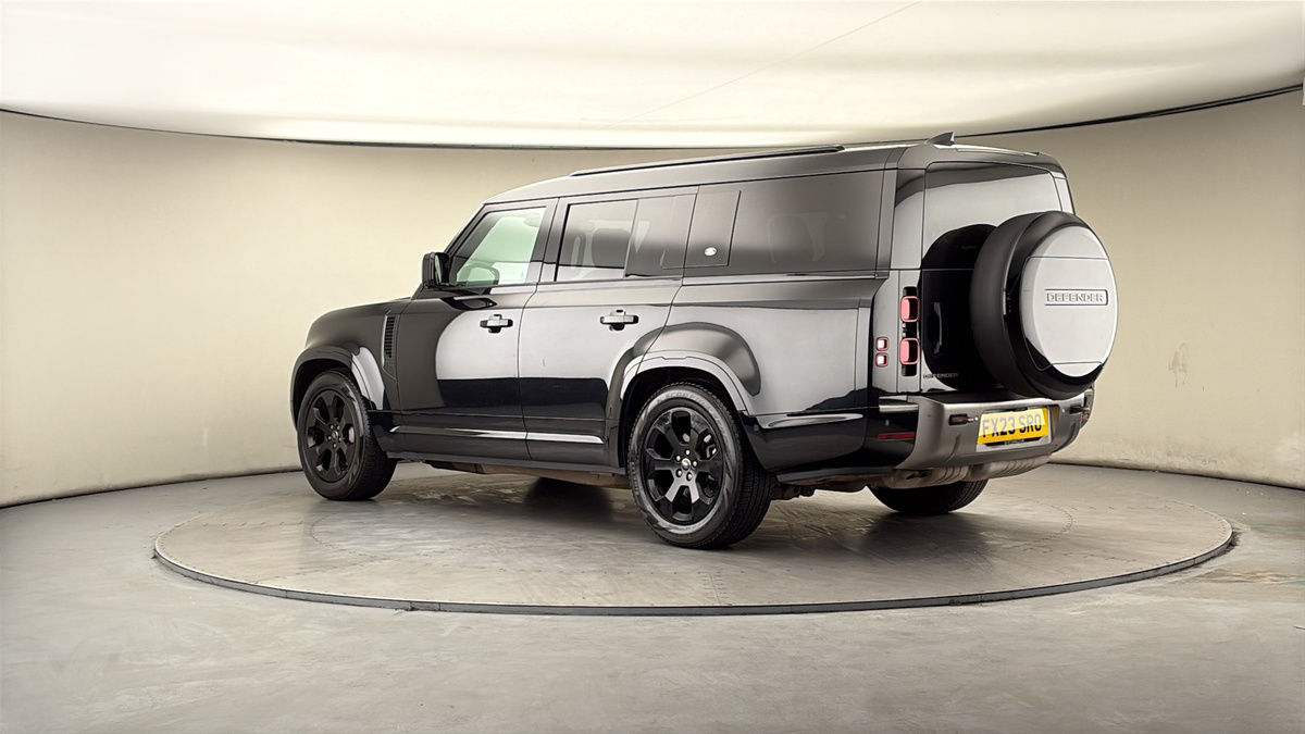 More views of Land Rover Defender 130