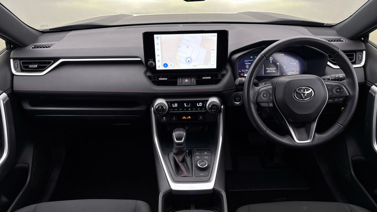 Toyota RAV4 Image 12