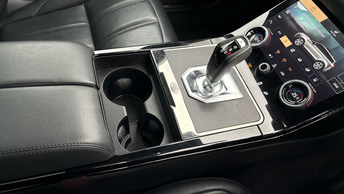 Land Rover Range Rover Evoque Image 18