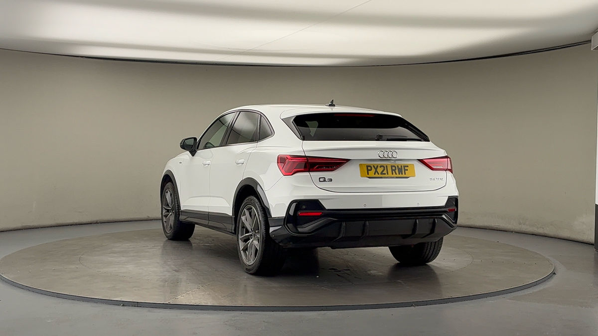 More views of Audi Q3