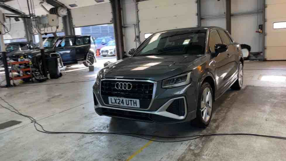 More views of Audi Q2
