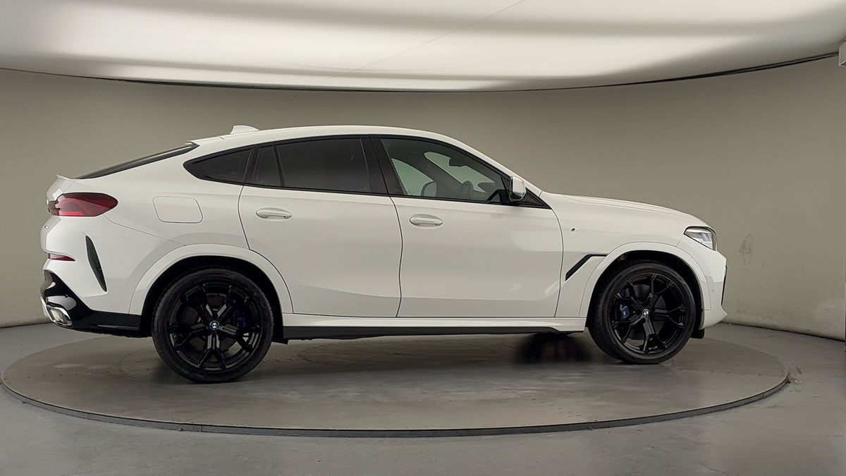 More views of BMW X6