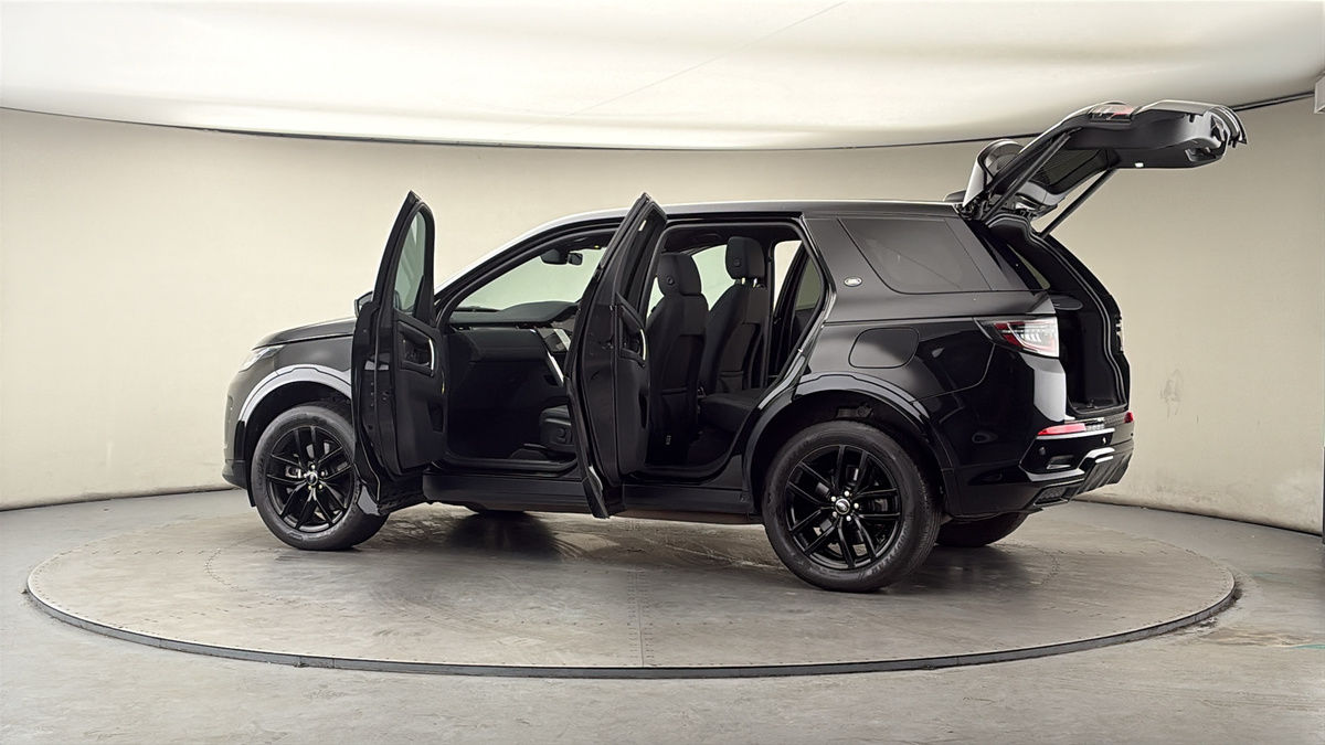 More views of Land Rover Discovery Sport