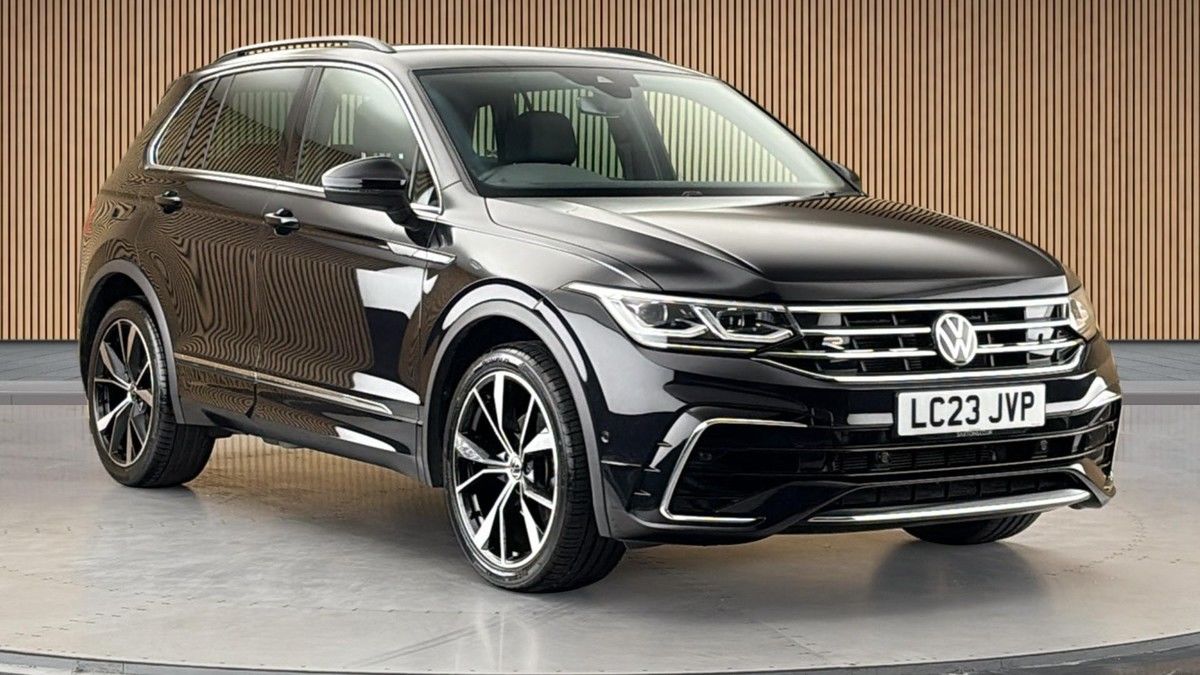 Volkswagen Tiguan Sticky Header Image