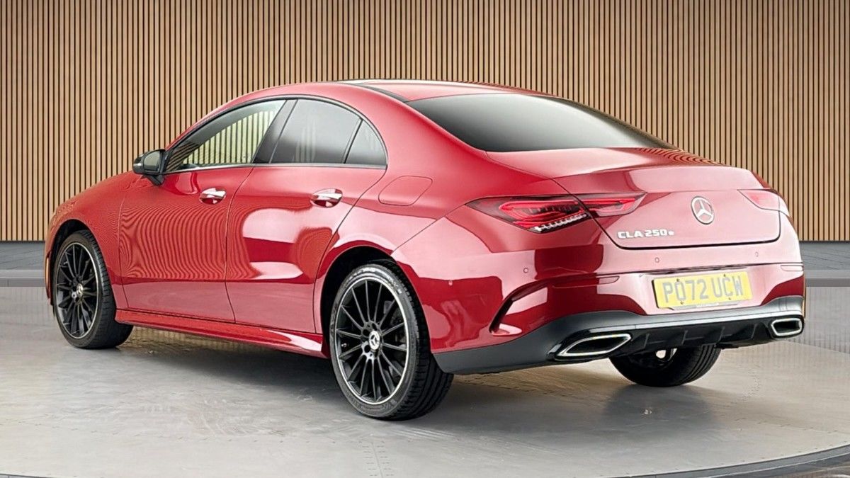 Mercedes-Benz CLA Image 2