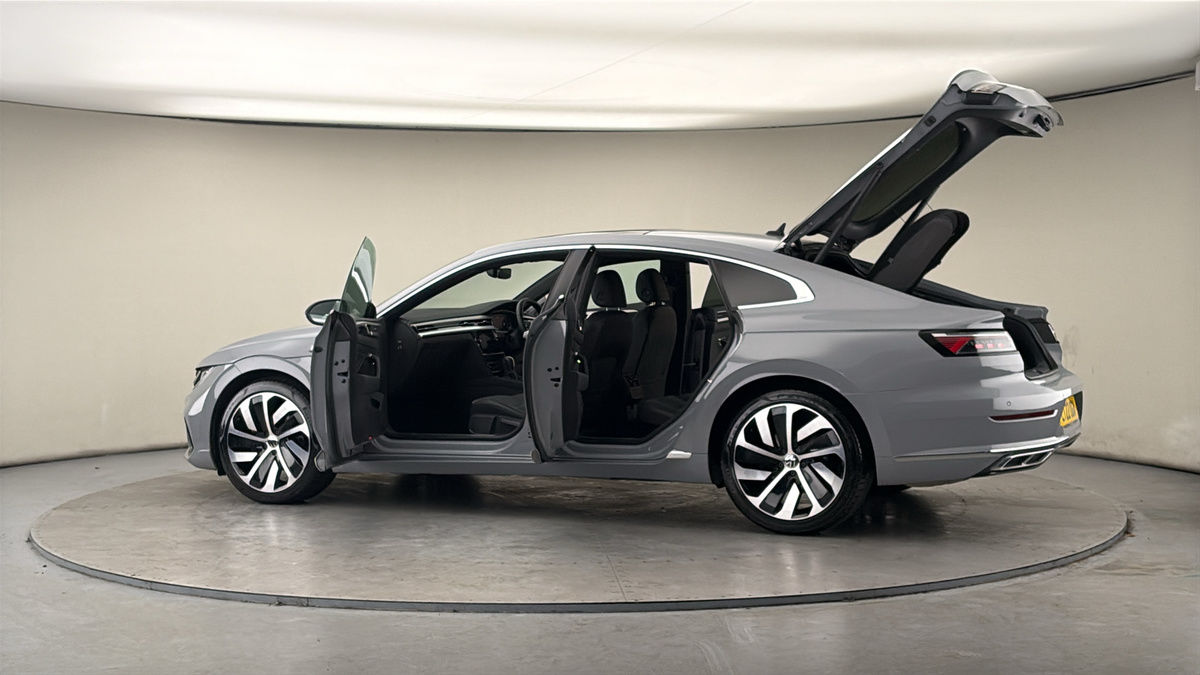 More views of Volkswagen Arteon