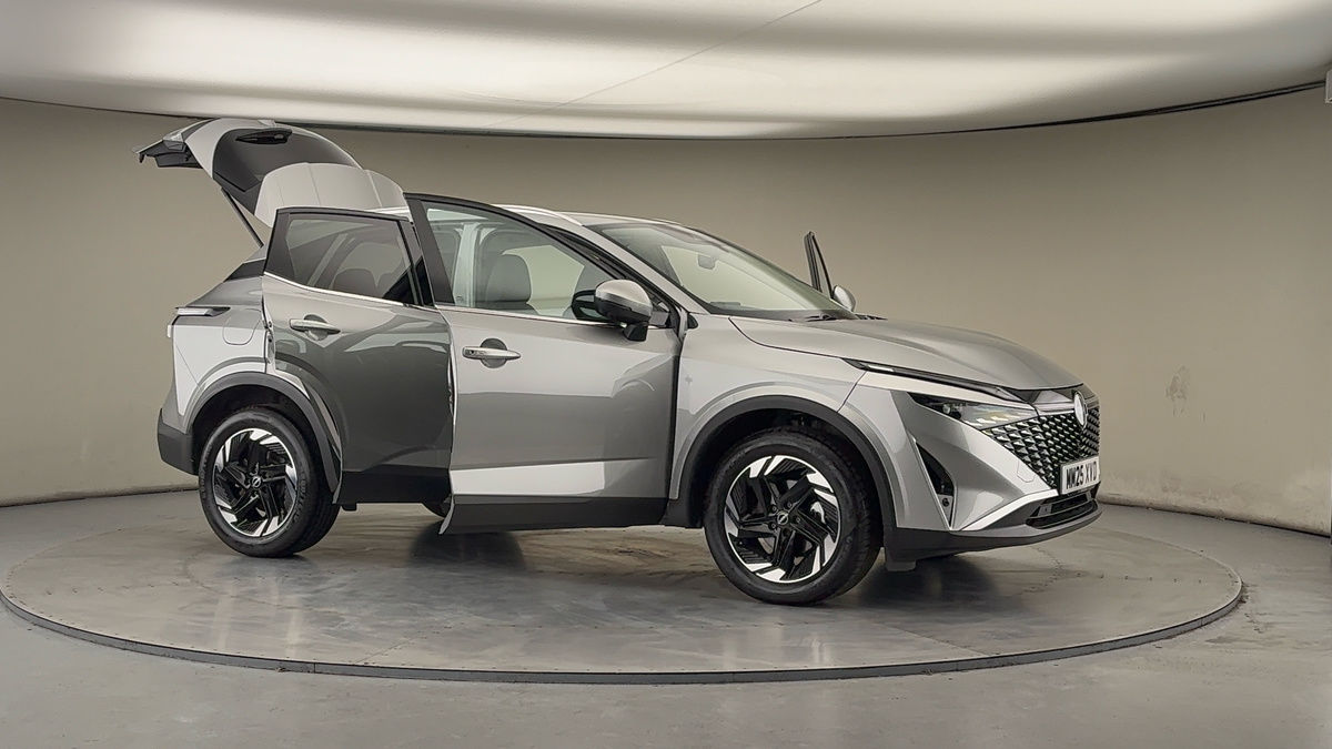 More views of Nissan Qashqai