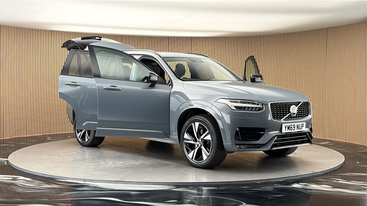 More views of Volvo XC90