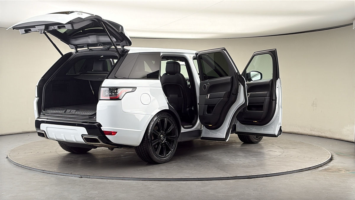 More views of Land Rover Range Rover Sport