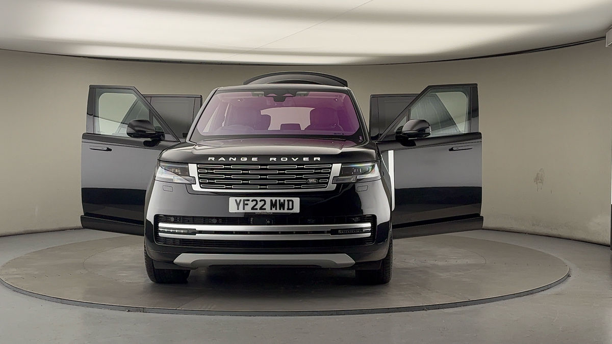 More views of Land Rover Range Rover