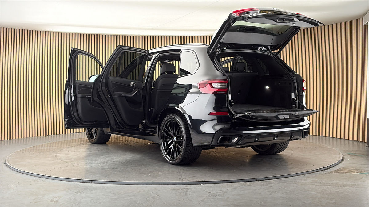 BMW X5 Image 23