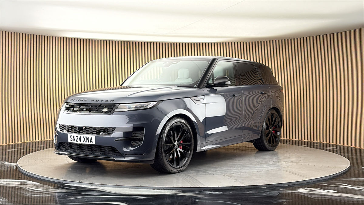More views of Land Rover Range Rover Sport