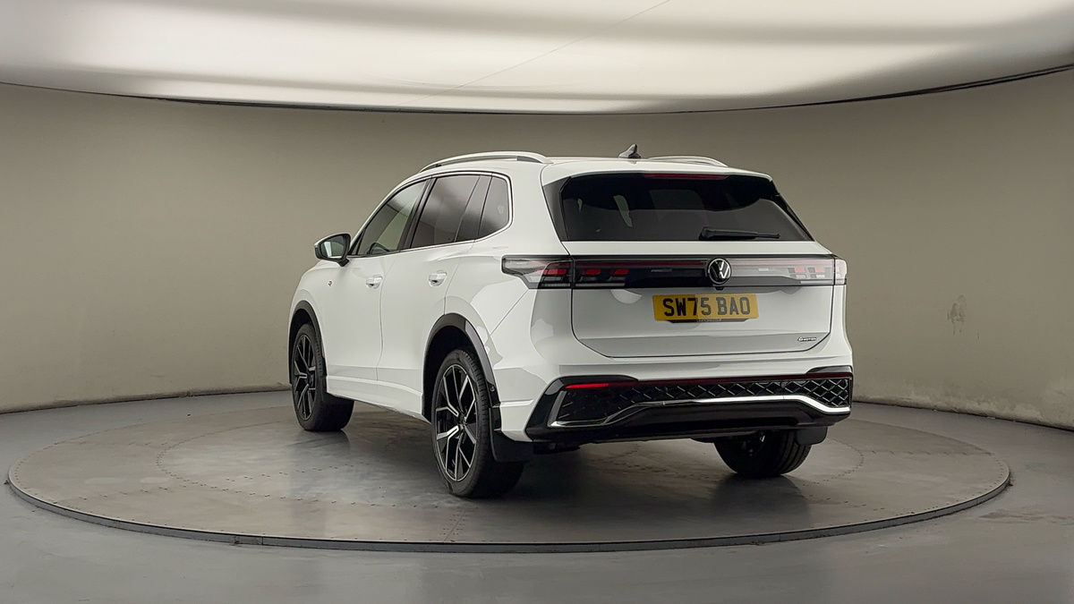 More views of Volkswagen Tiguan