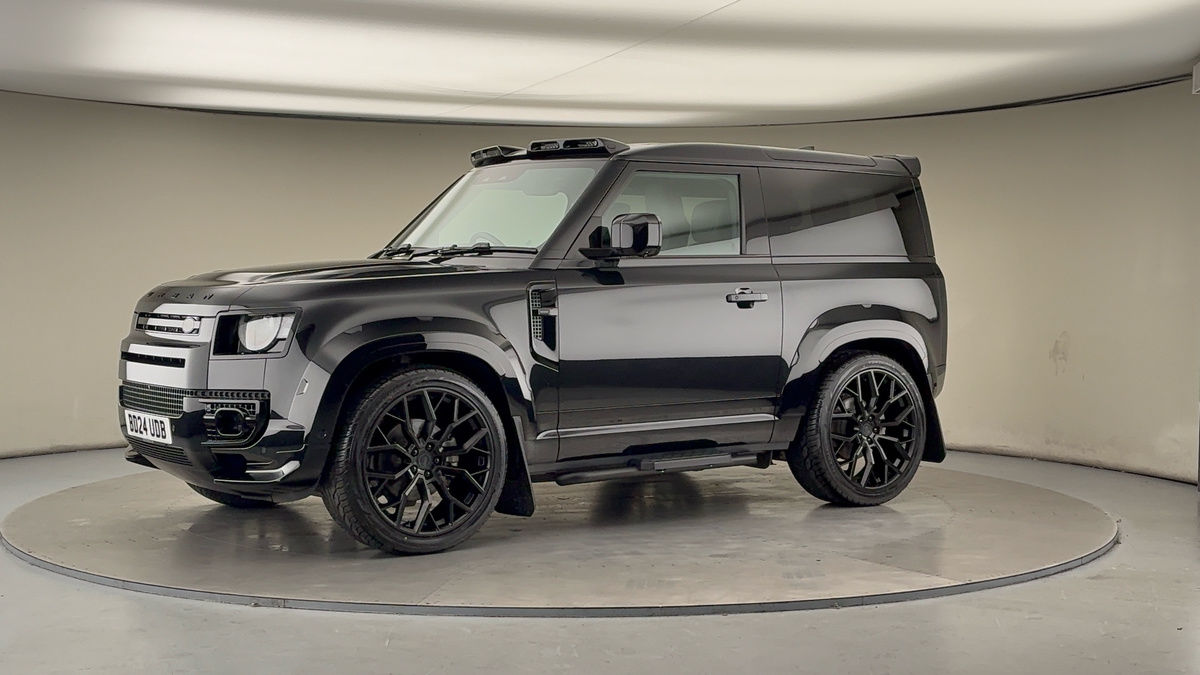 More views of Land Rover Defender 90