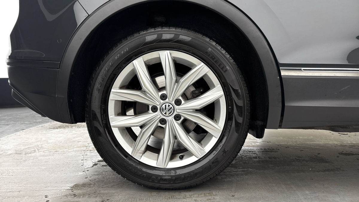 Volkswagen Tiguan Image 10