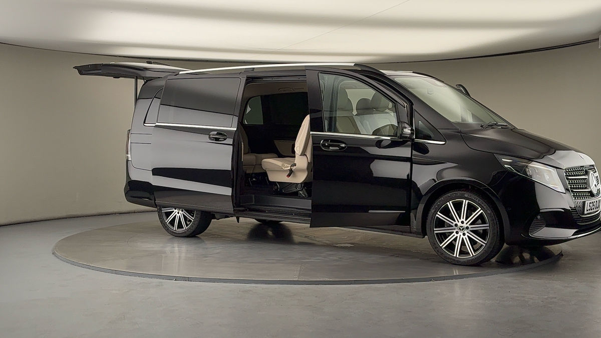 More views of Mercedes-Benz V Class