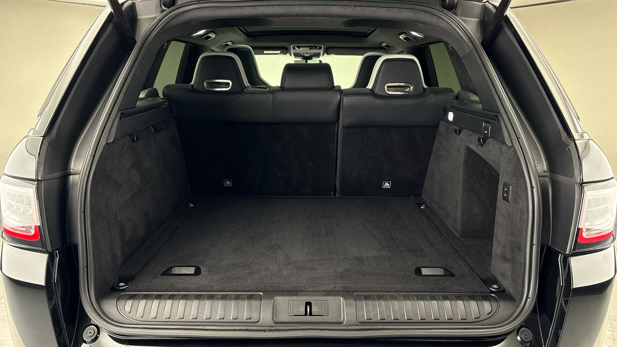 Land Rover Range Rover Sport Image 11