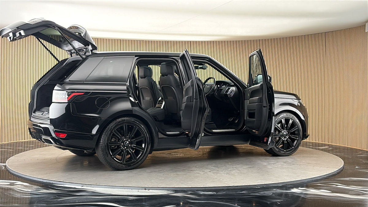More views of Land Rover Range Rover Sport