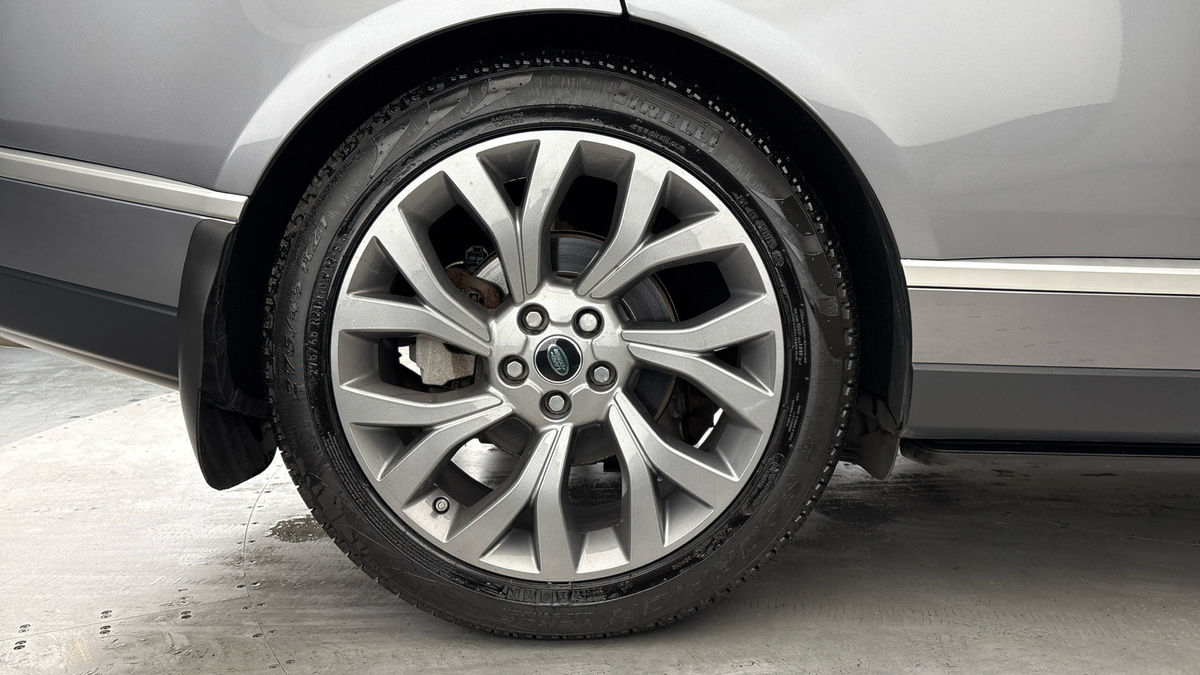 Land Rover Range Rover Image 10