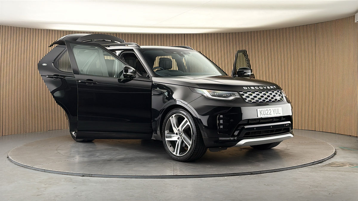 More views of Land Rover Discovery