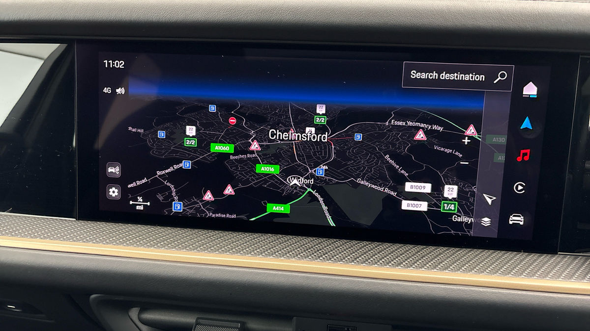 Porsche Cayenne Image 17