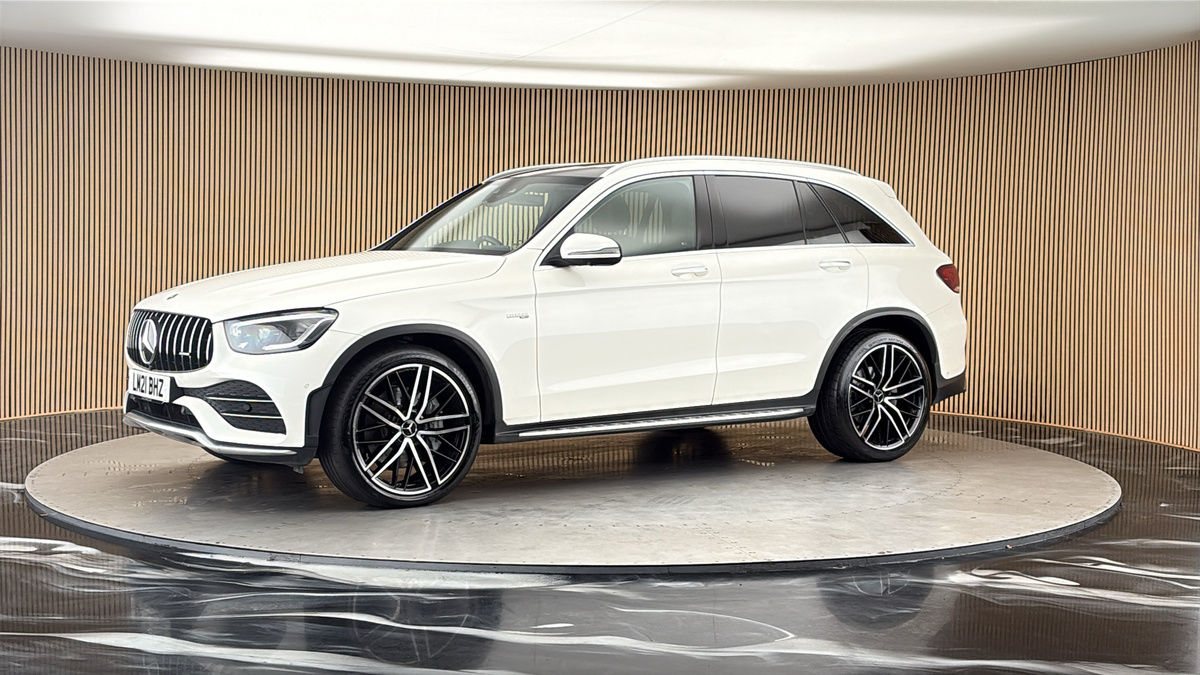 More views of Mercedes-Benz GLC