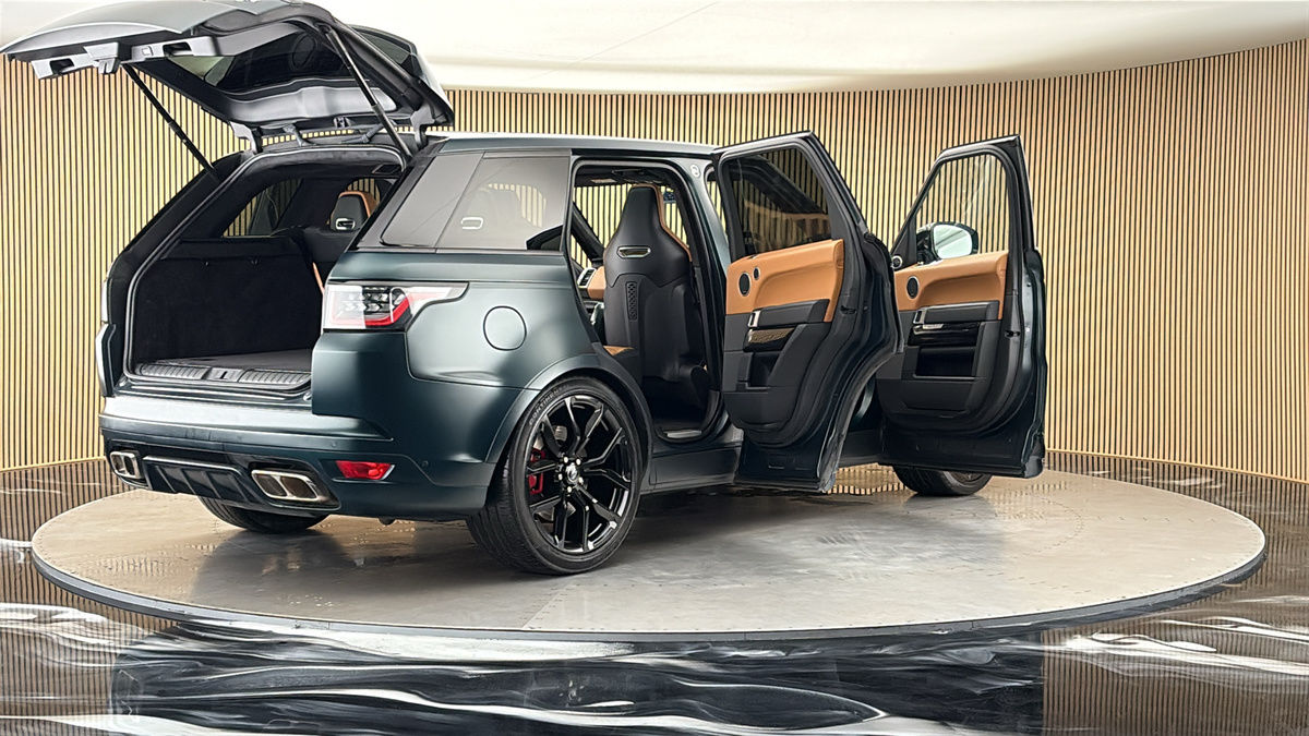 More views of Land Rover Range Rover Sport