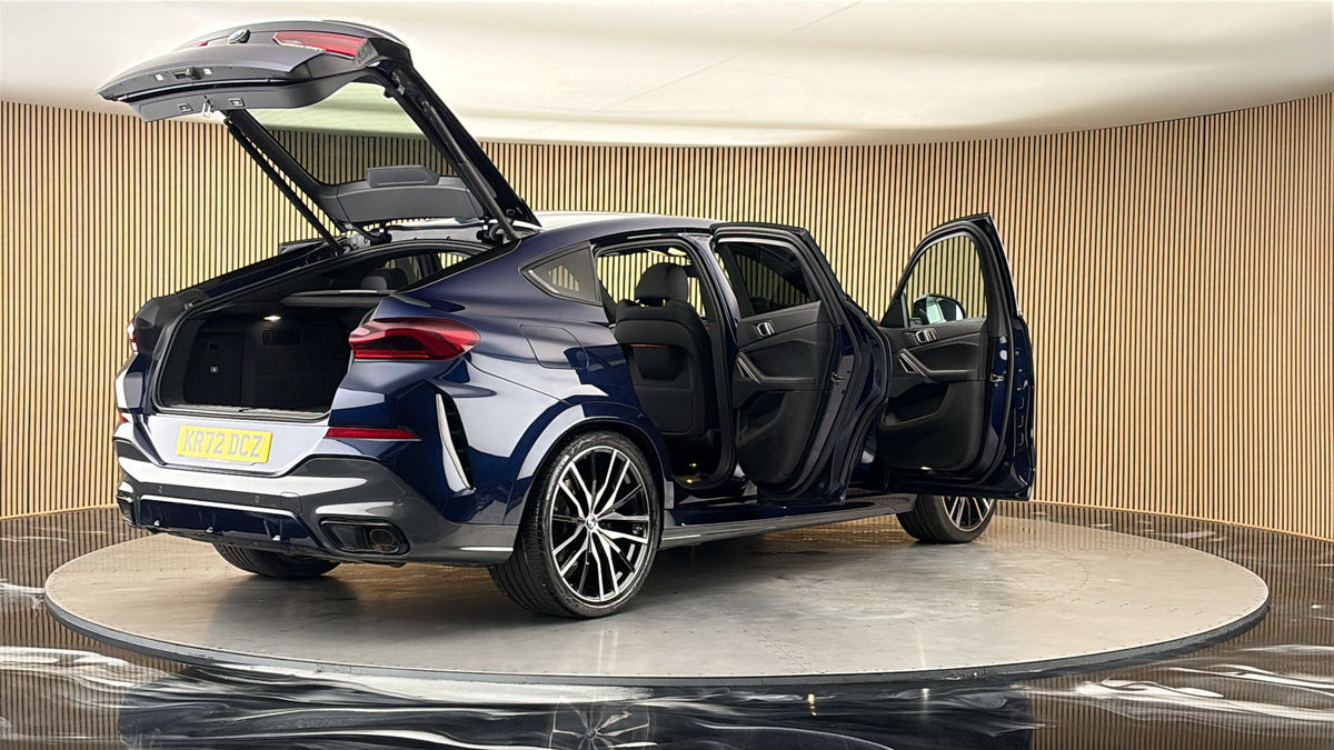 More views of BMW X6