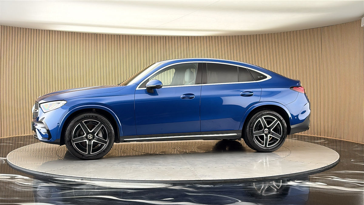More views of Mercedes-Benz GLC