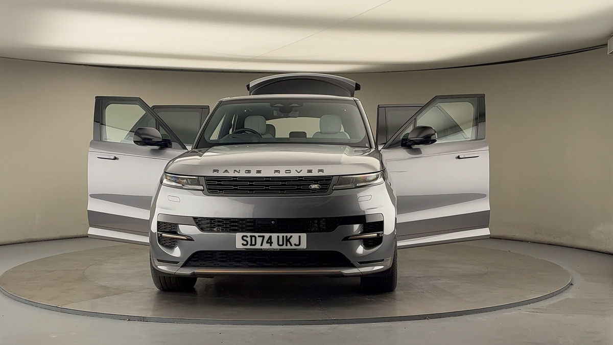 More views of Land Rover Range Rover Sport